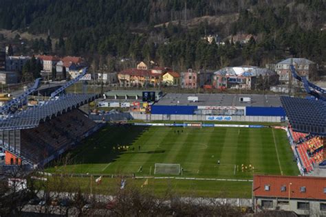 Stadion: Štadión pod Čebraťom, Rózsahegy