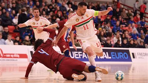Magyar futsalválogatott a pályán