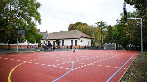 Rekortán pálya felépítése és rétegei