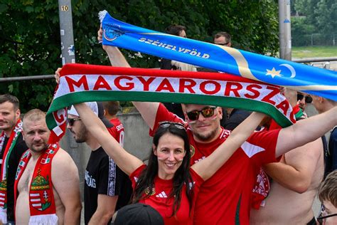 Magyar szurkolók Stuttgartban