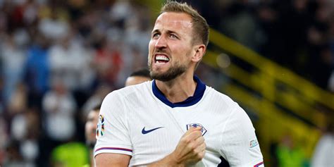 Harry Kane büntetőt rúg a 2024-es Eb elődöntőjében