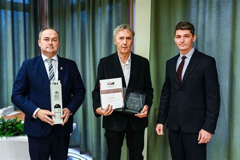 Schneider Gábor játékos karrierjének mérföldkövei