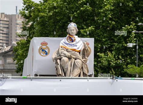 Cibeles tér a Real Madrid ünneplésekor