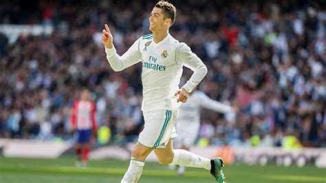 Cristiano Ronaldo ünnepli a 100. BL-gólját a Real Madrid színeiben