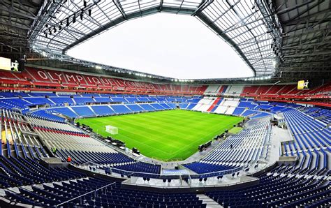 A Groupama Stadion látképe, az Olympique Lyon otthona