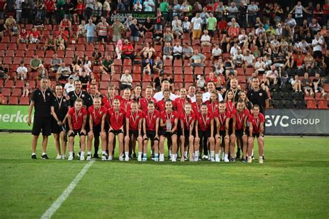 Az éremátadó ünnepség pillanatai