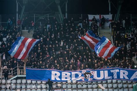 RBD Ultras drapéria a lelátón