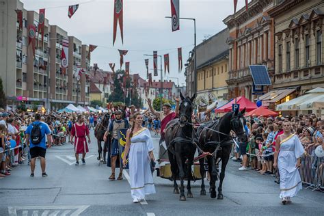 A római kori Savaria elhelyezkedése a Borostyánkőút mentén