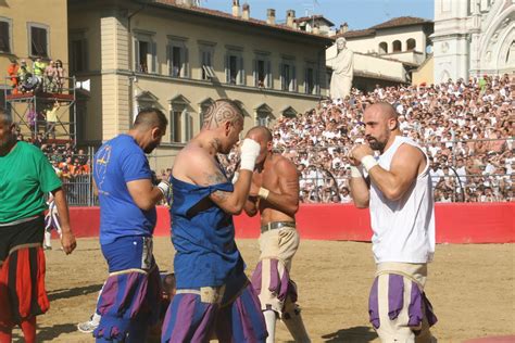 A Calcio Fiorentino modernkori játéka