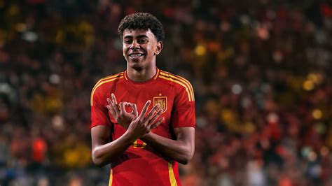 Lamine Yamal ünnepli gólját Dani Olmoval