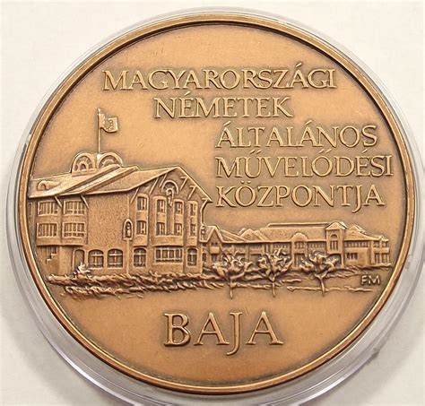 A Magyarországi Tornaegyletek Szövetségének emblémája vagy régi pecsétje
