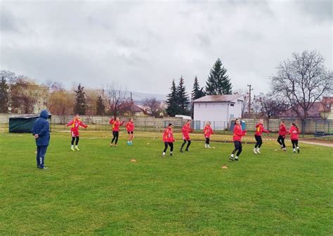 Balatonföldvári futballcsapat edzés közben