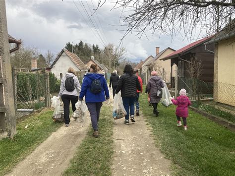 önkéntesek segítsége