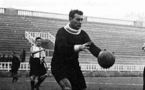 Plattkó Ferenc a kapuban