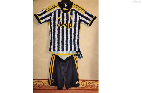 Juventus baba hazai szett