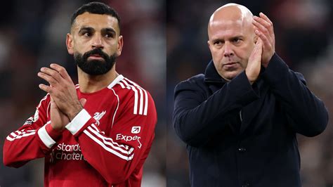Arne Slot és Mohamed Szalah a pályán