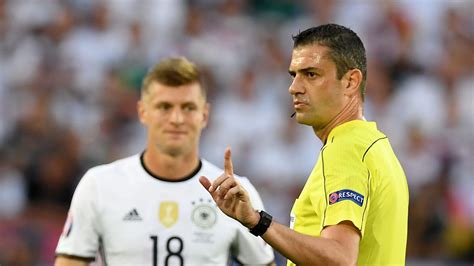 Viktor Kassai az oroszországi játékvezetők szakmai vezetőjeként