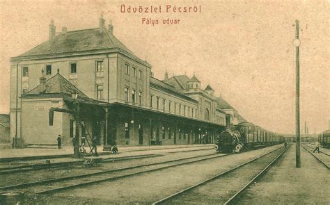 Pécsi Uránváros régi látképe és a bányászati épületek