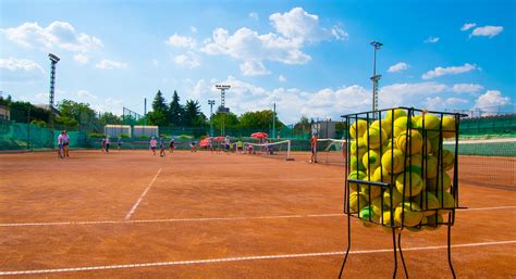 tenisz páros mérkőzés