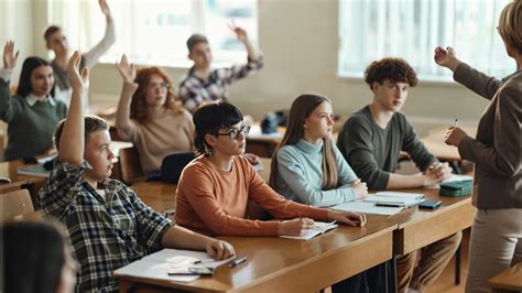 Diákok közös iskolai zarándoklaton