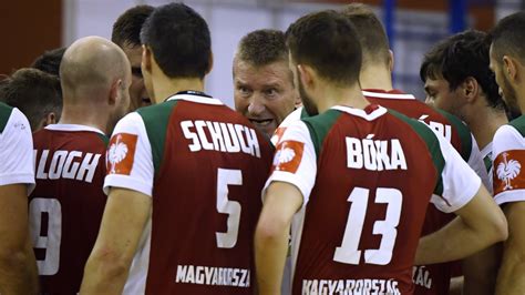 Csoknyai István a magyar válogatott kispadján