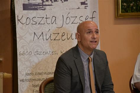 Farkas László edzőként a kispadon