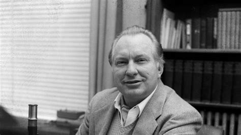 L. Ron Hubbard, a Szcientológia alapítója