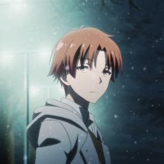 Szomorú anime karakter gondolkodik