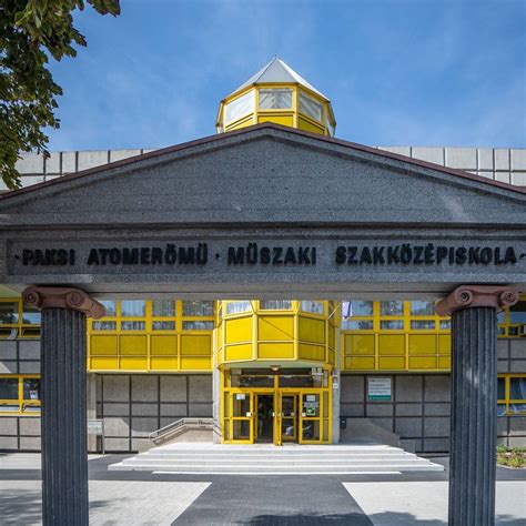 ESZI sportcsarnok Paks