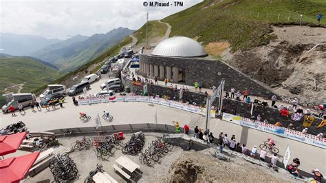 A Tourmalet óriás vasszobra