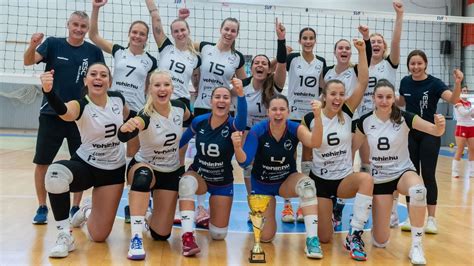 Örömteli pillanatok egy VESC röplabda mérkőzésen