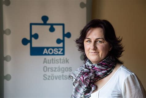 Nagy Zsuzsanna az autizmus világnapján Békéscsabán