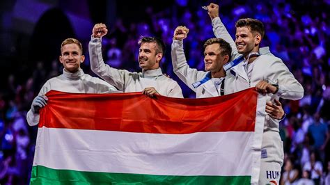 A magyar olimpiai bajnok csapat tagjai