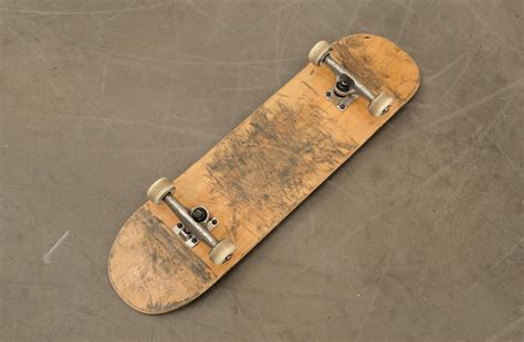 ZTE Skate design és gördeszka szerű vonalvezetés