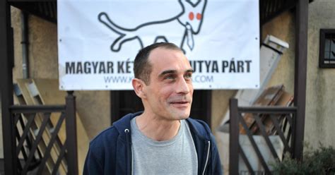 Magyar Kétfarkú Kutya Párt akció