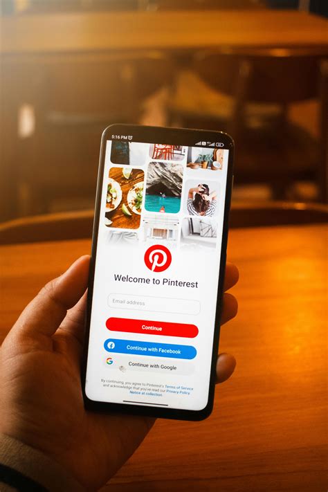 Online jegyvásárlási felület a Puskás Arénához, kiemelve a virtuális 