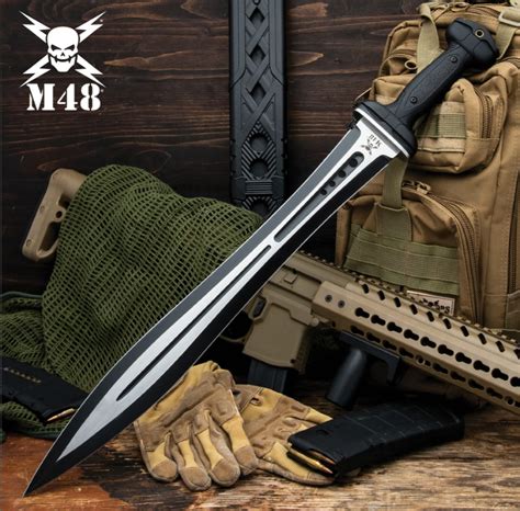 United Cutlery fantasy kard és gladius modell
