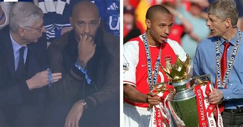Thierry Henry és Arsene Wenger ölelkezik