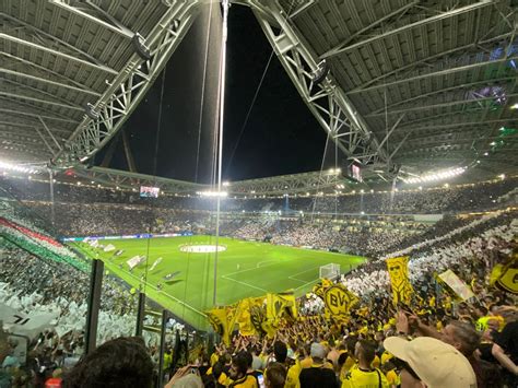 Juventus stadion belülről, mérkőzés közben