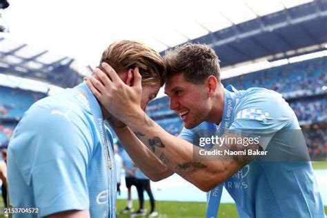 John Stones és Kevin De Bruyne