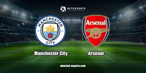 Manchester City és Arsenal játékosok összecsapása