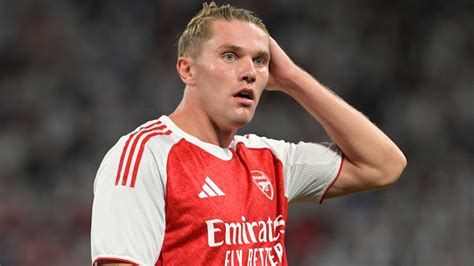 Viktor Gyökeres gólt szerez az Arsenalban