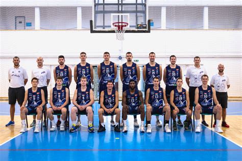 Egri kosárlabda csapat edzésen