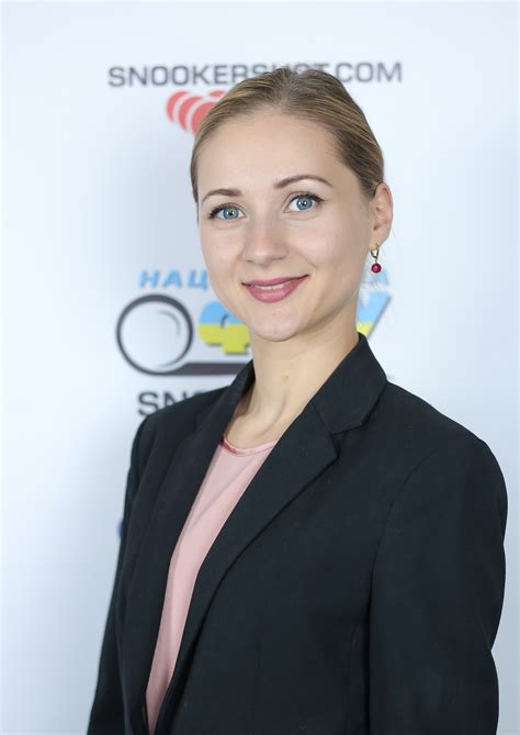 Proletina Velichkova a snooker asztalnál