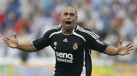 Roberto Carlos az Anzsi Mahacskala edzésén