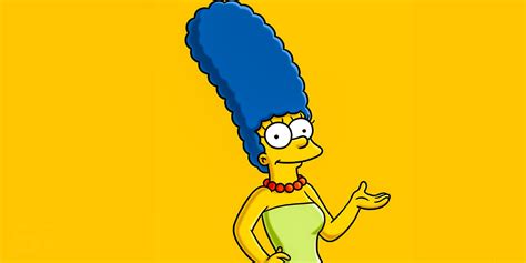 Marge Simpson videojáték közben