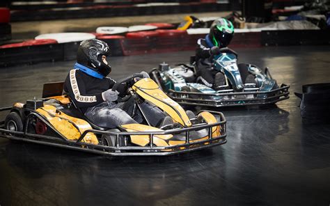 Gokart versenynaptár illusztráció