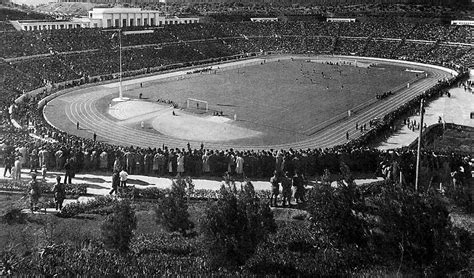 A bolíviai magaslati stadion látképe
