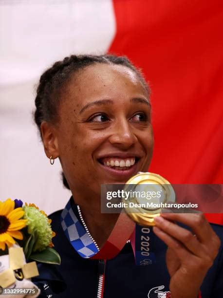 Beatrice Edwige egy mérkőzésen