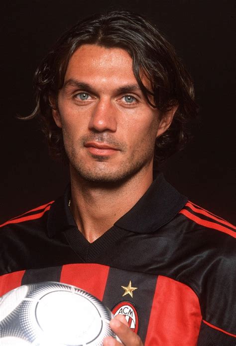 Paolo Maldini az AC Milan mezében